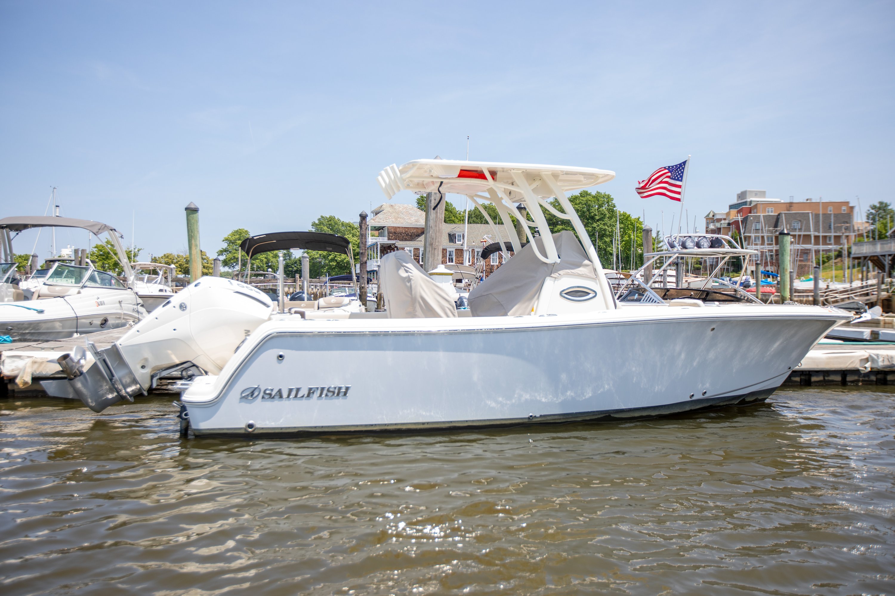 Red Bank NJ Best Boat Club Visit us at Jersey Shore Boat Sale
